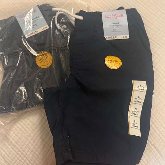 EIGHT PAIRS OF NWT Cat & Jack Kids Shorts - Assorted Colors - Size 6-7 - Picture 9 of 10